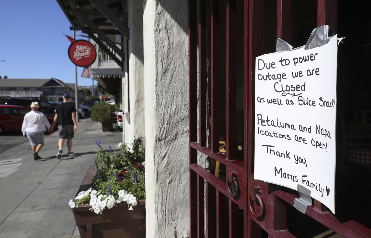 Power outage sign in Sonoma