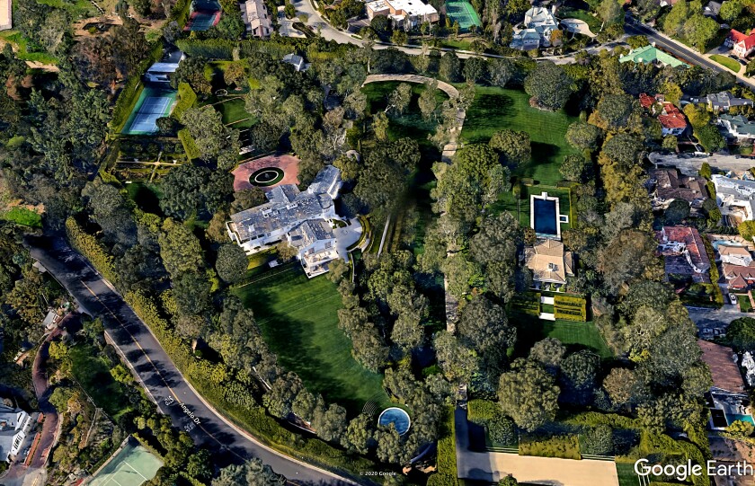 Jeff Bezos just-purchased $165 million estate, via Google Earth
