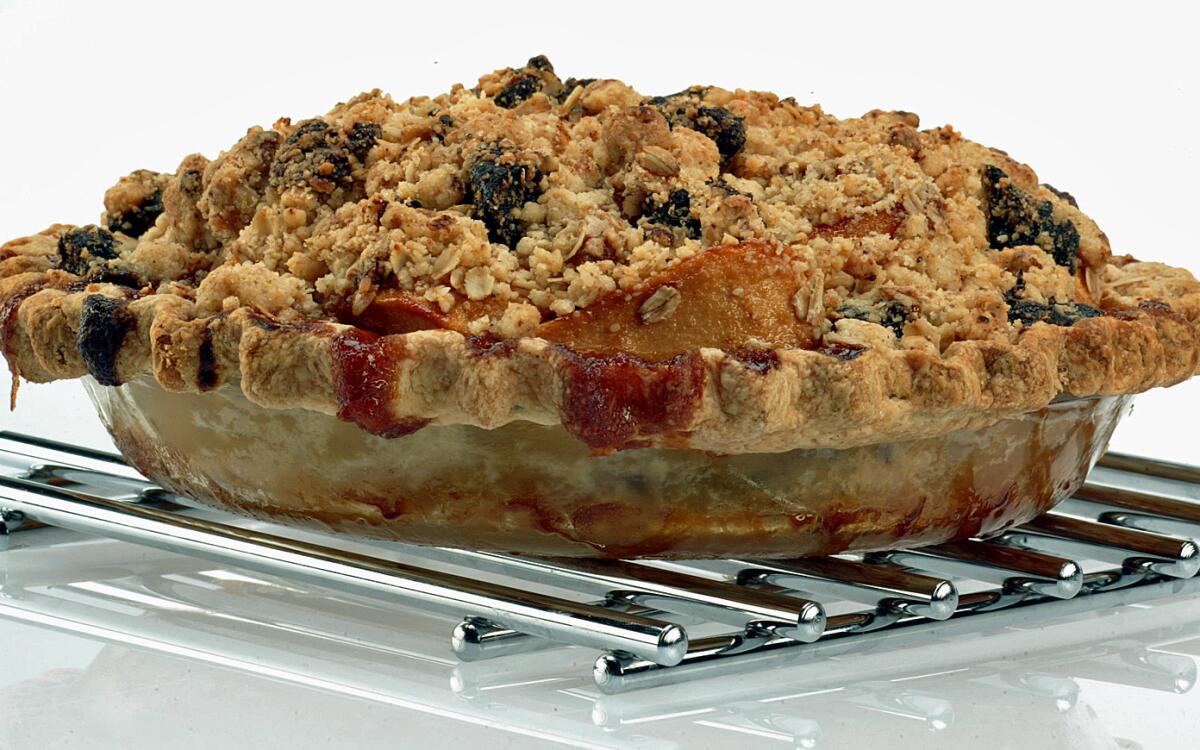 Pear and prune oat streusel pie