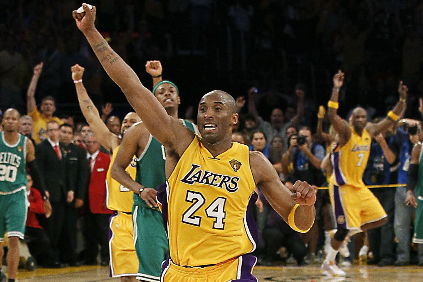 Kobe Bryant To Retire After This Season My Body Knows Its Time To Say Goodbye Los Angeles 7574