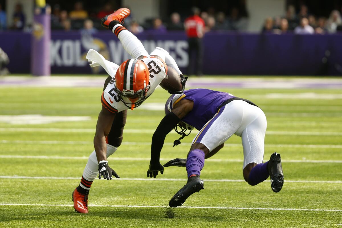 The Cleveland Browns' Myles Garrett vs. a Minnesota Vikings triple team: A  sack in six parts 