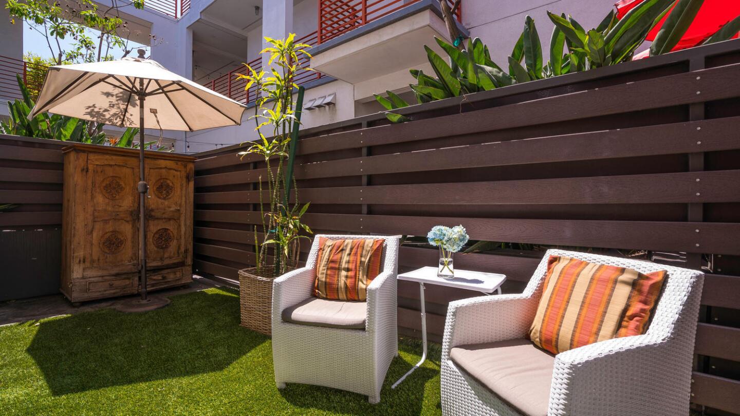 Tim Daly's Santa Monica condo | Hot Property