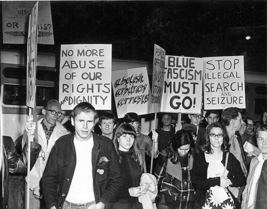 Animal Equality Protests Denny's on Las Vegas Strip