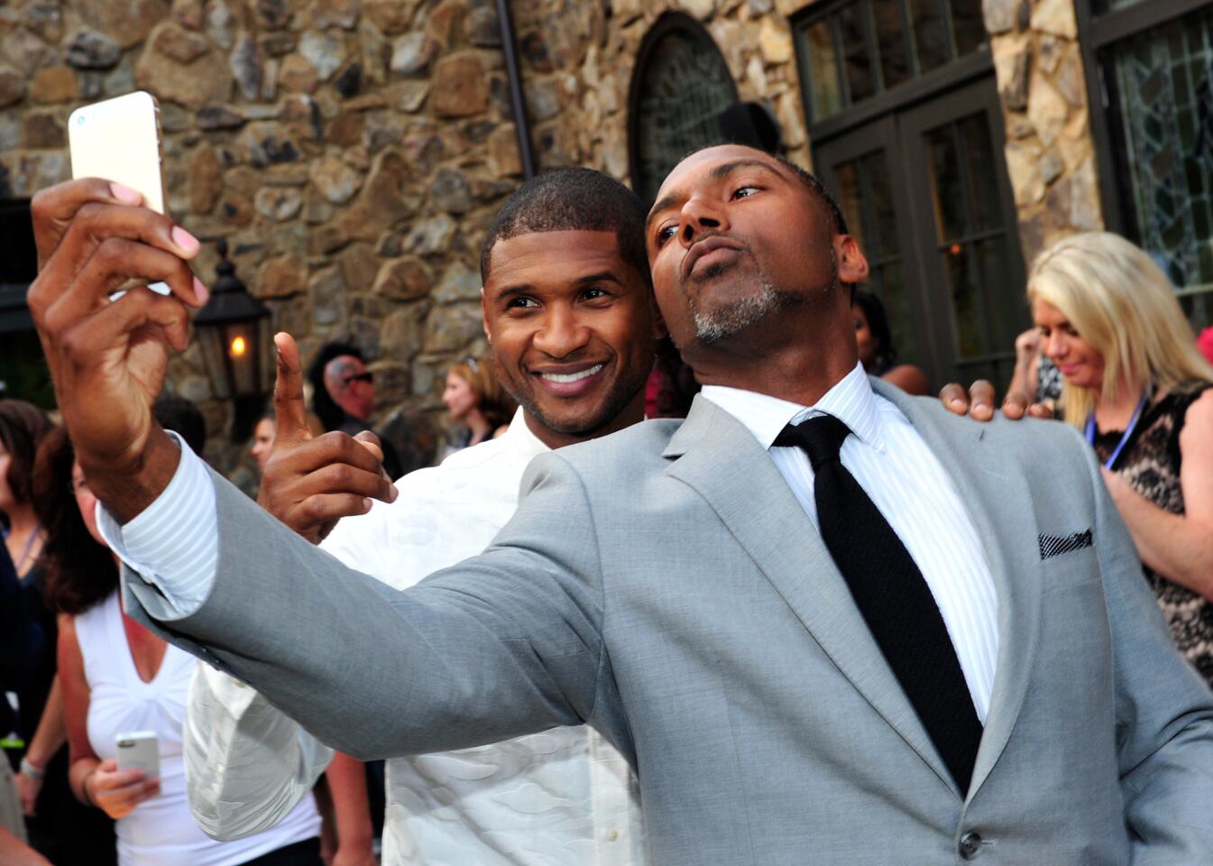 Celebrity selfies | Usher