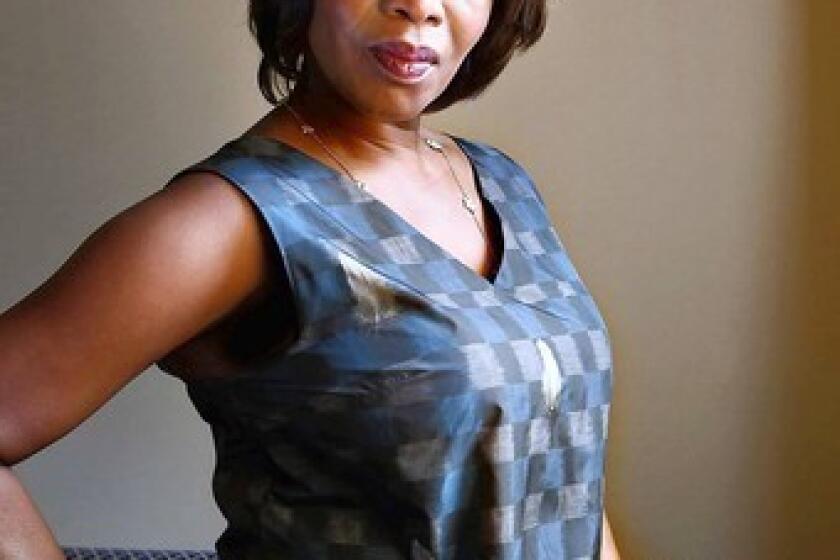 Actress Alfre Woodard will costar in a remake of "Steel Magnolias" for the Lifetime channel.