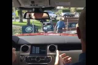 L.A. Auto Show 2014: Time-lapse of Land Rover obstacle course