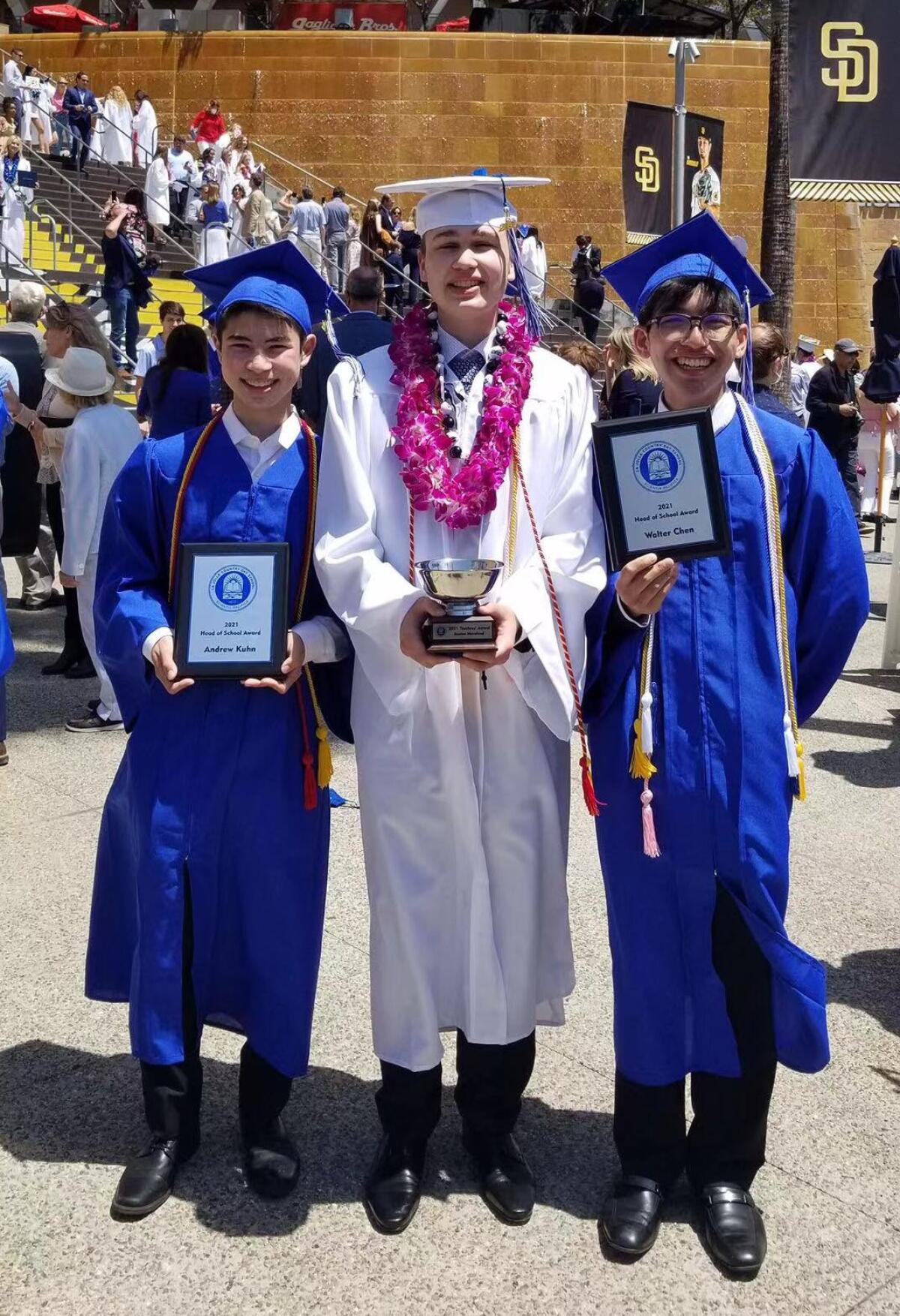 Boston Moreland (center), La Jolla Country Day's 2021 valedictorian, with salutatorians Andrew Kuhn (left) and Walter Chen.