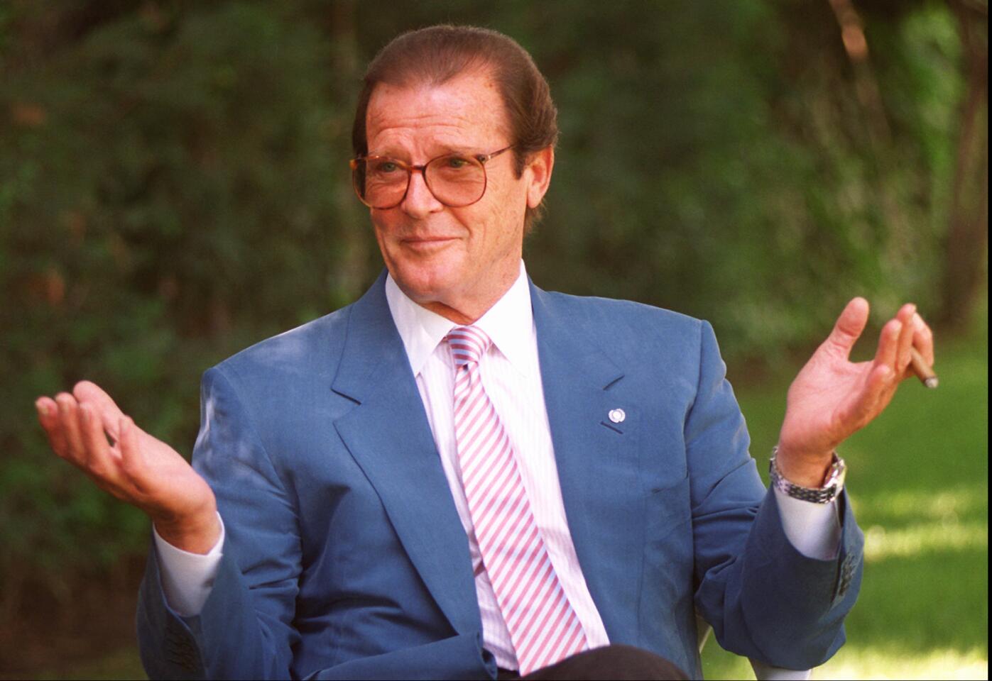 Roger Moore | 1996