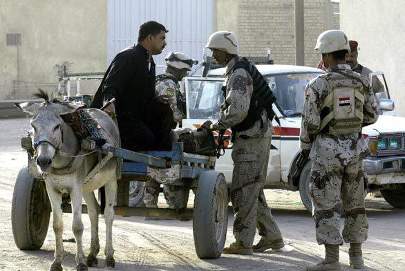 Thursday: Day In Photos, Iraq patrol