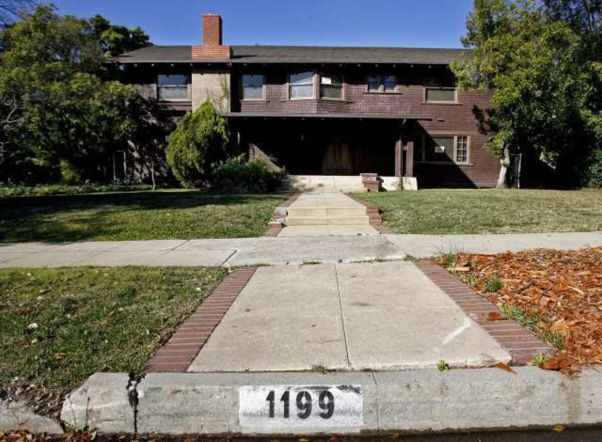 A home owned by Caltrans at 1199 So. Pasadena Ave. in Pasadena is vacant, on Thursday, February 23, 2012. Caltrans bought homes in the area in the 50s to 70ss to make way for a possible 710 Freeway extension into Pasadena.