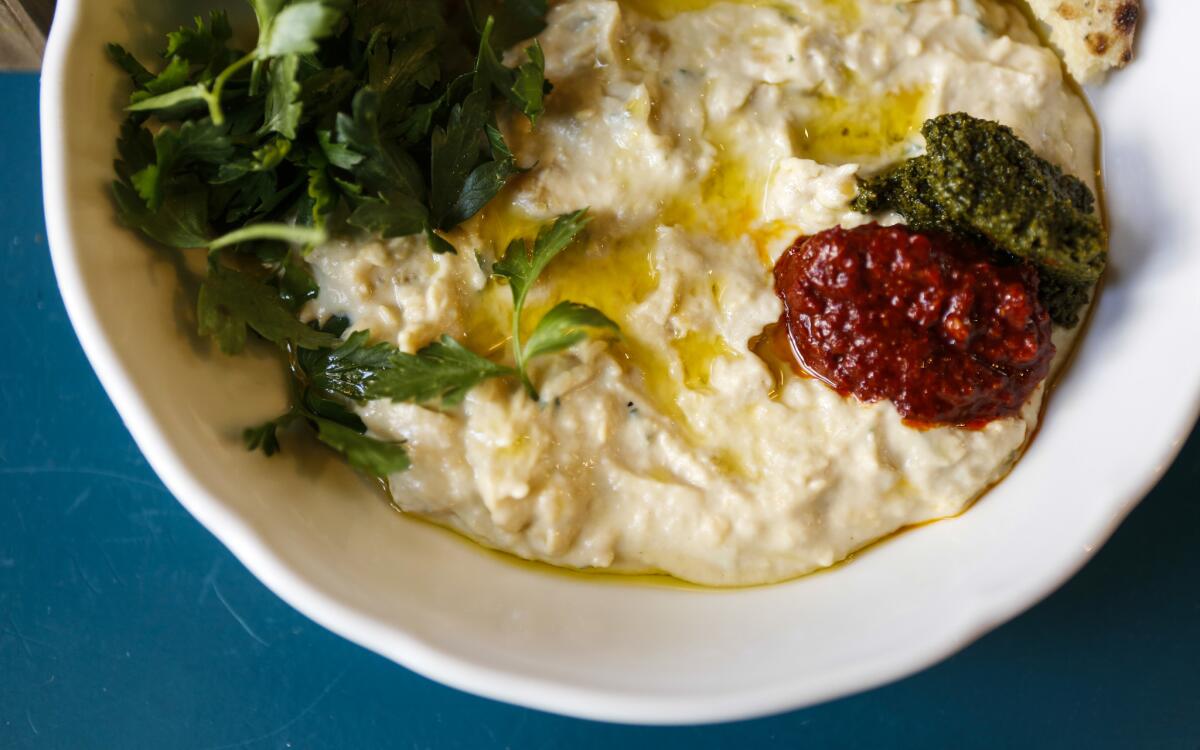 Bavel's hummus masabacha