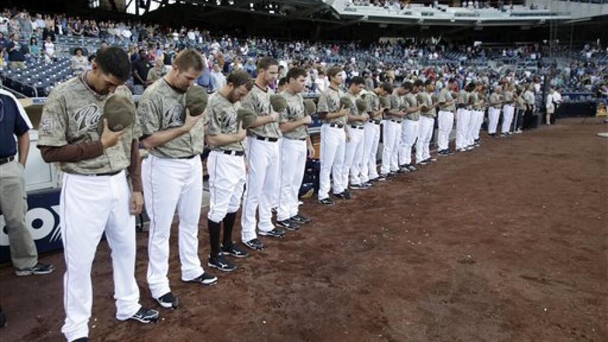 padres salute to service jersey