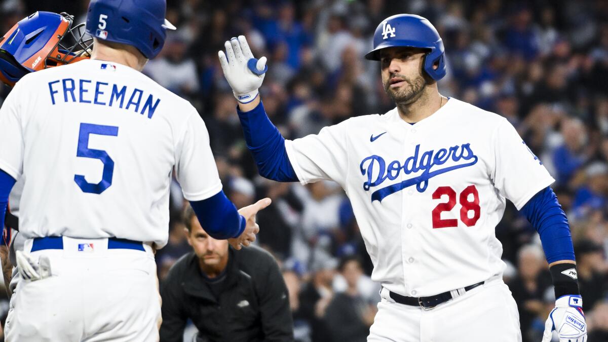 J.D. Martinez drives in five runs as Dodgers beat Cubs – Orange County  Register