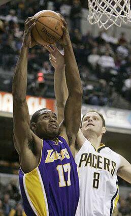 Rasho Nesterovic, Andrew Bynum