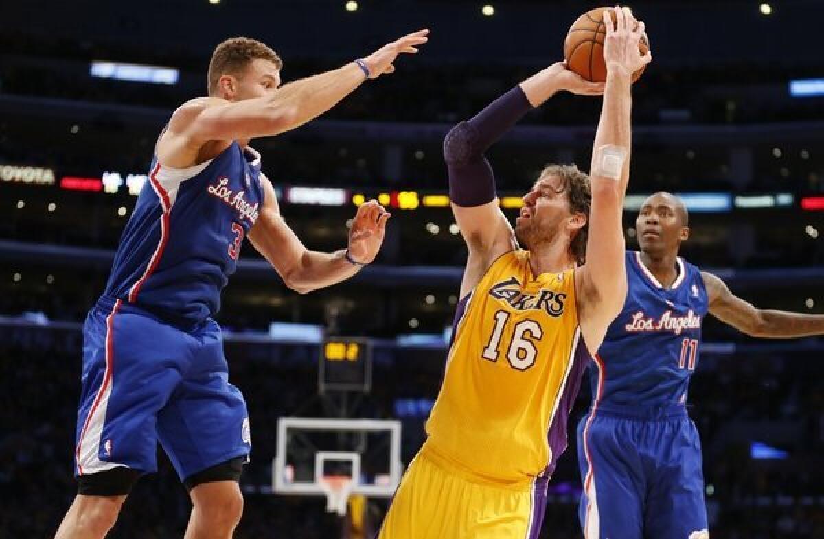 Pau Gasol had 15 points and 13 rebounds for the Lakers on Tuesday.