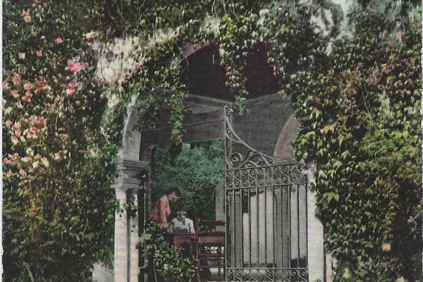 A postcard shows Casa de las Rosas, with steps leading to an arched entryway covered in flowering plants.