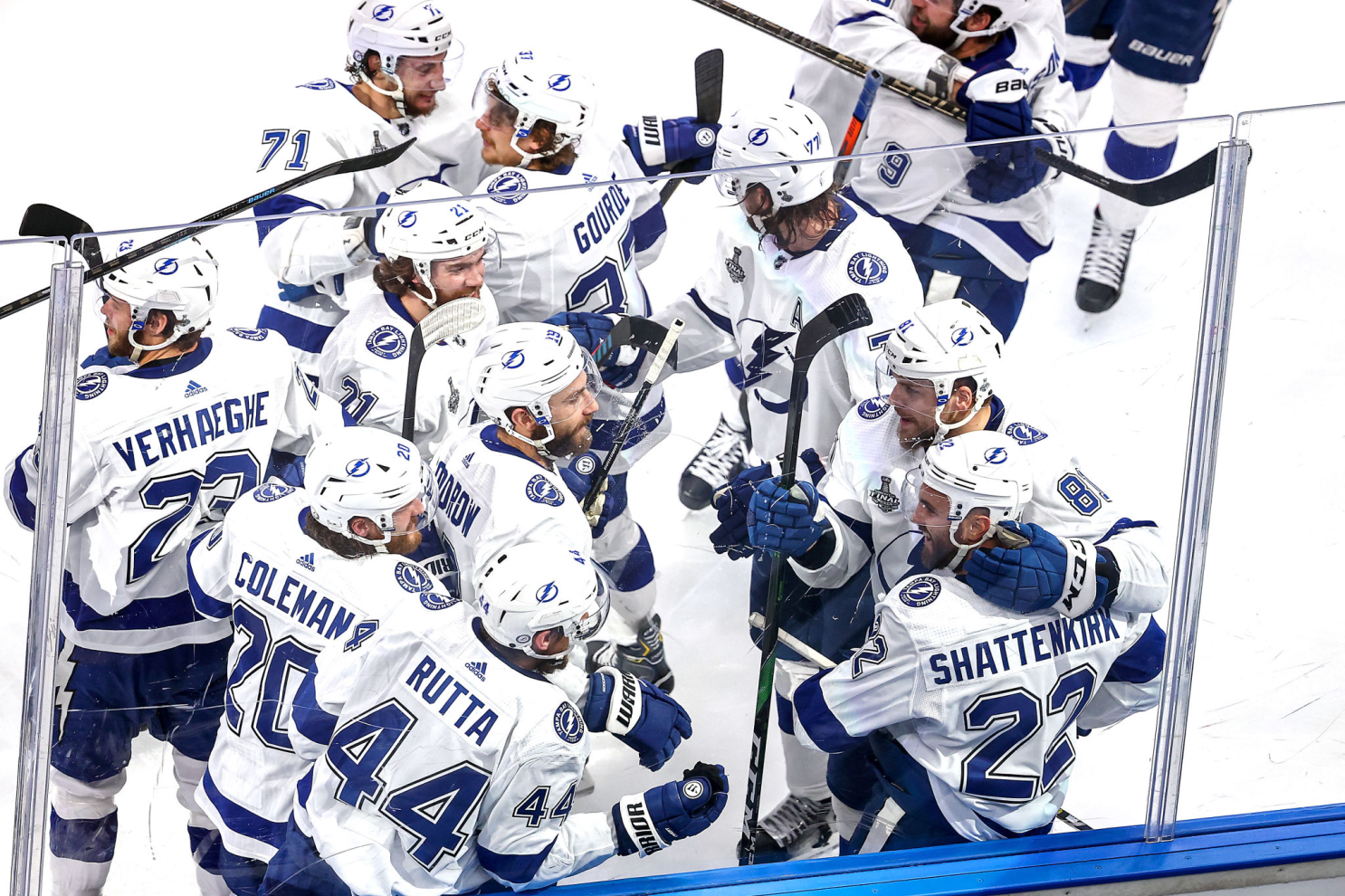 The Lightning Gain Stamkos, and the Lead - The New York Times
