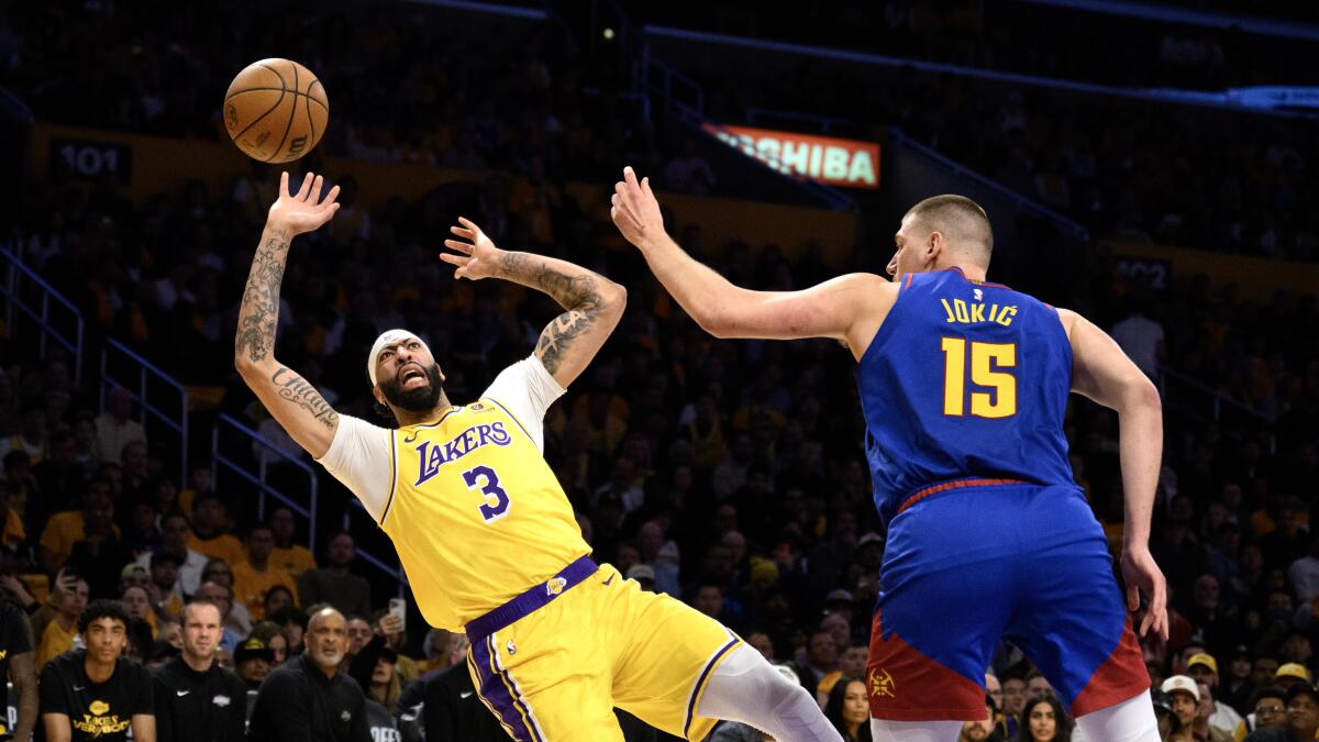 Denver defeats Lakers for 11th straight time, takes 3-0 series lead - Los  Angeles Times