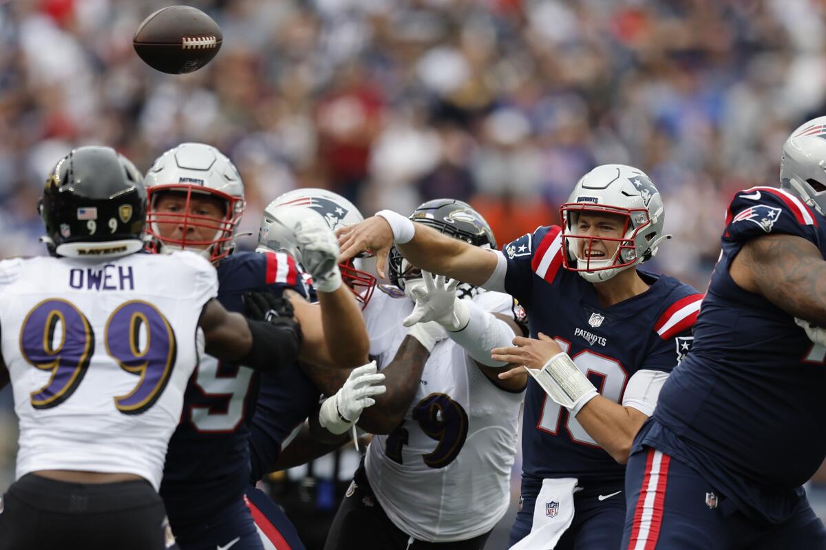 Patriots face Packers with Hoyer at QB for injured Jones - The San Diego  Union-Tribune