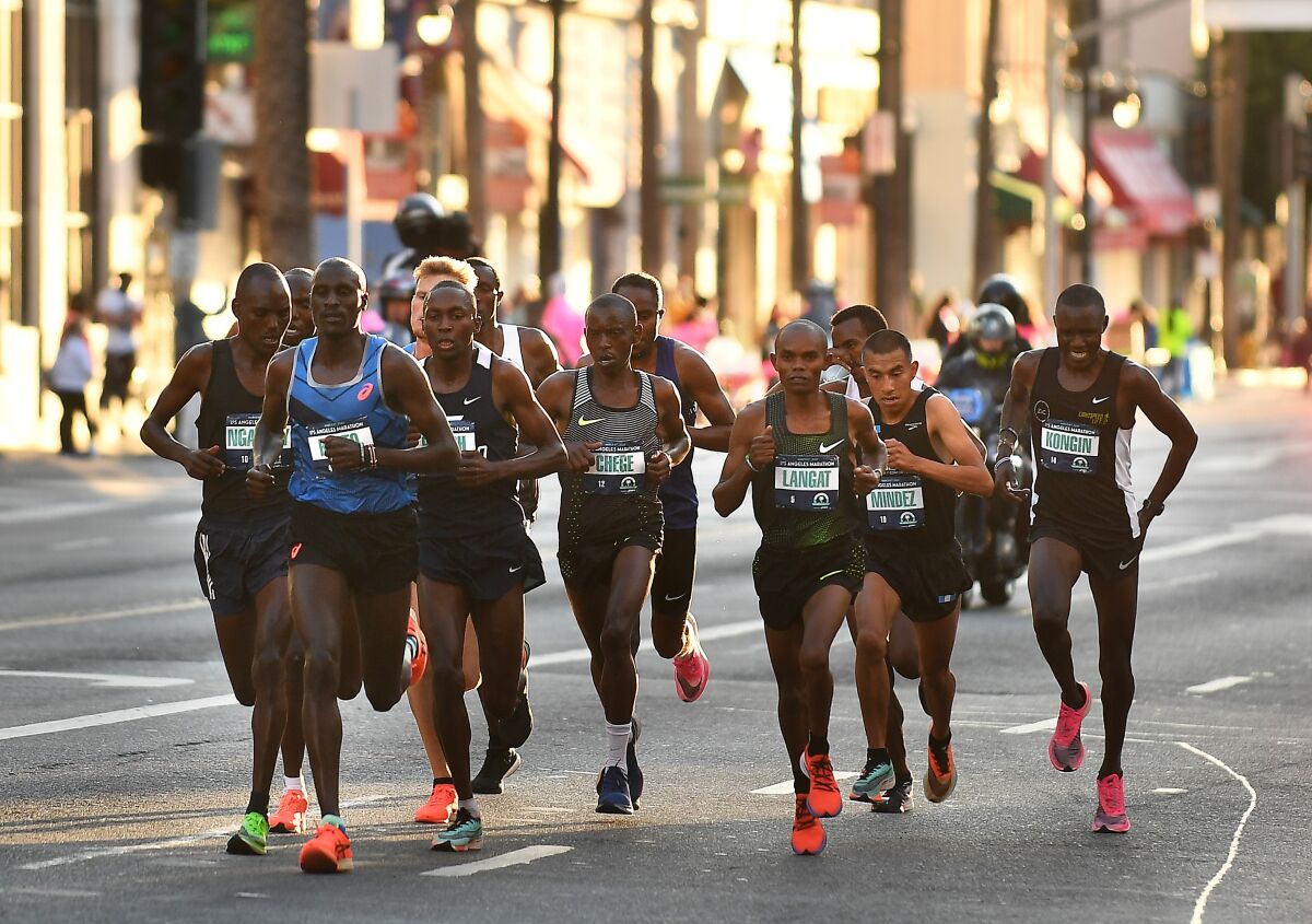 Runners in the 2020 L.A. marathon