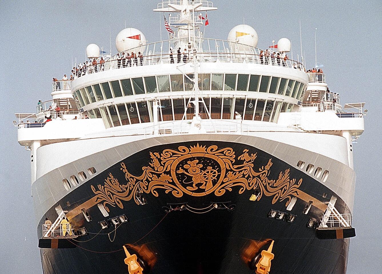 Cruise ship Disney Wonder.