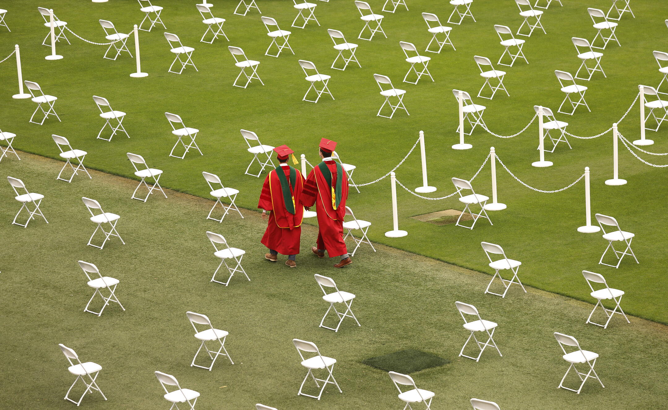 Coliseum Graduation Photos: First USC graduation at the Coliseum in 71 years - Los Angeles ...