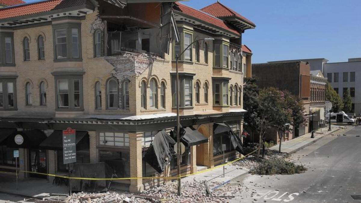 Imagen del daño causado en el downtown de Napa por el temblor de magnitud de 6 grados que sacudió el área en agosto de 2014.