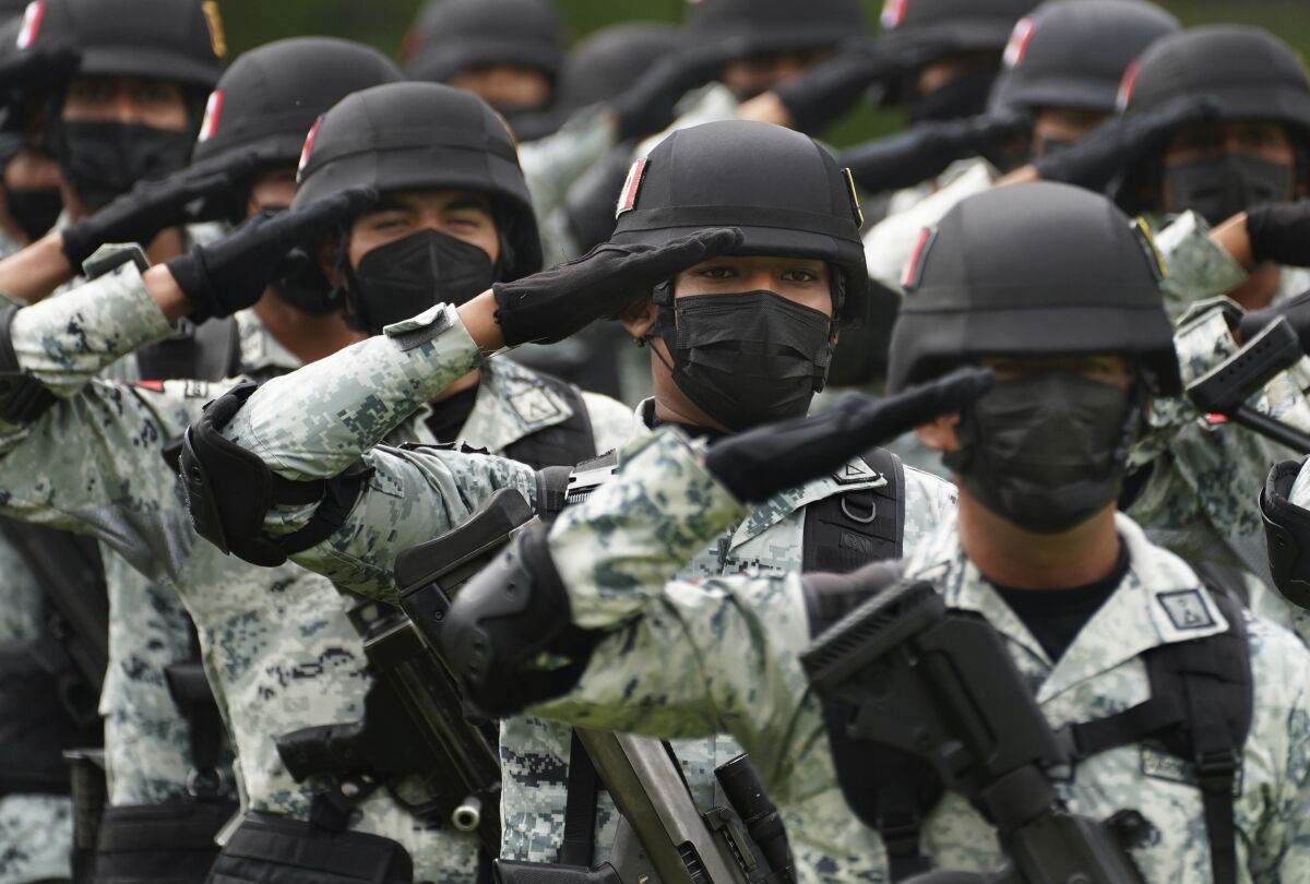 Miembros de la recién creada Fuerza Especial de Reacción e Intervención (FERI) de la Guardia Nacional 