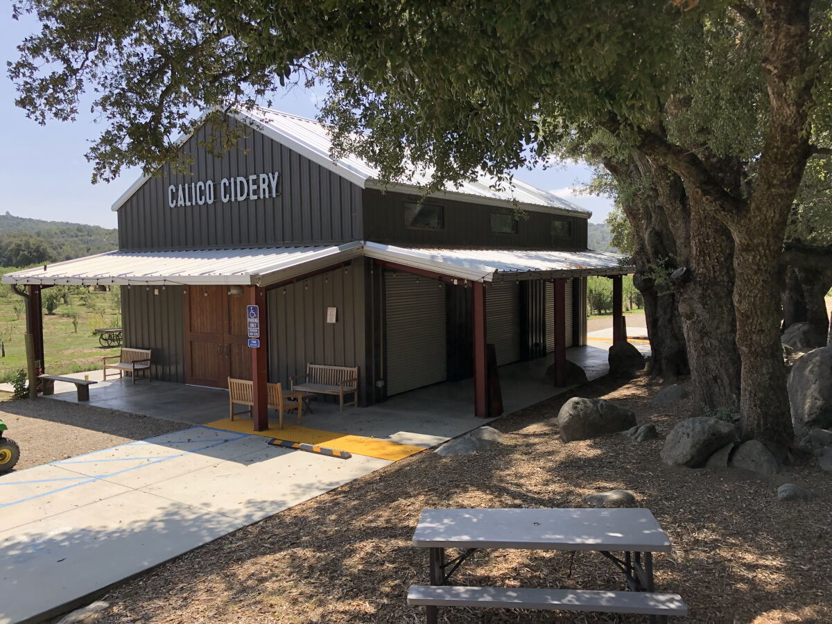 Cal Cider What to do in Julian, California: cider tasting, hiking, more - Los ...