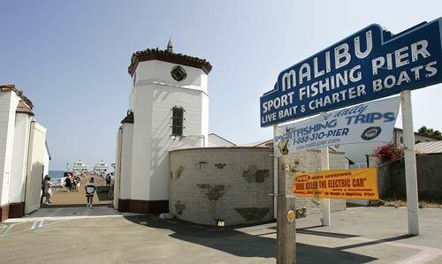 Despite its million-dollar view and location on busy Pacific Coast Highway, the Malibu Pier has suffered hard times in recent years. That could change with a recently announced deal for two new restaurants at the site, a state historic point of interest that opened to the public in 1934.