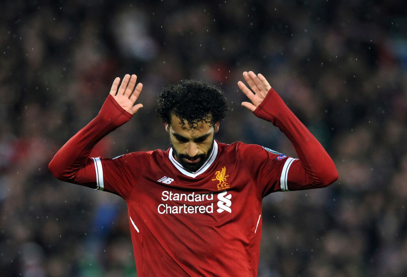 El delantero egipcio Mohamed Salah tras anotar el segundo gol de Liverpool en el partido ante la Roma por la ida de la semifinal de la Liga de Campeones, en Liverpool, el martes 24 de abril de 2018. (AP Foto/Rui Vieira) ** Usable by HOY, ELSENT and SD Only **