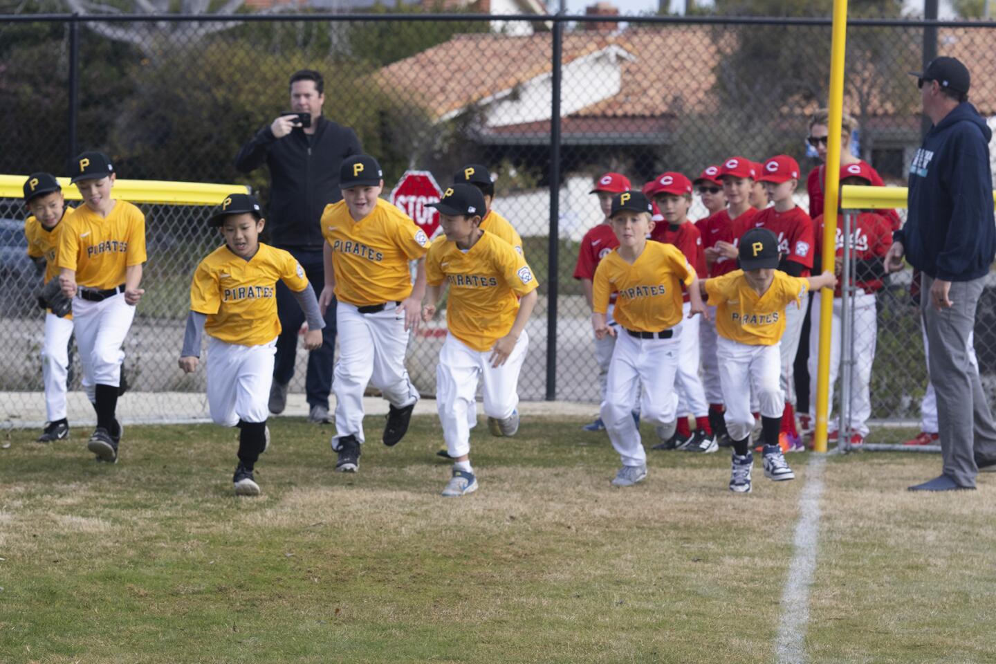 Snapshots: Artesia's Youth Baseball opening day – Orange County Register