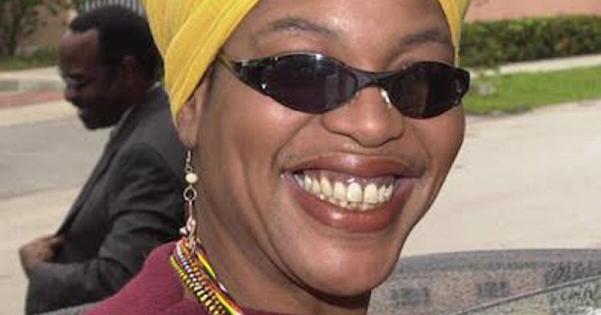Famed Infomercial Psychic Miss Cleo Dies At 53 Los Angeles Times