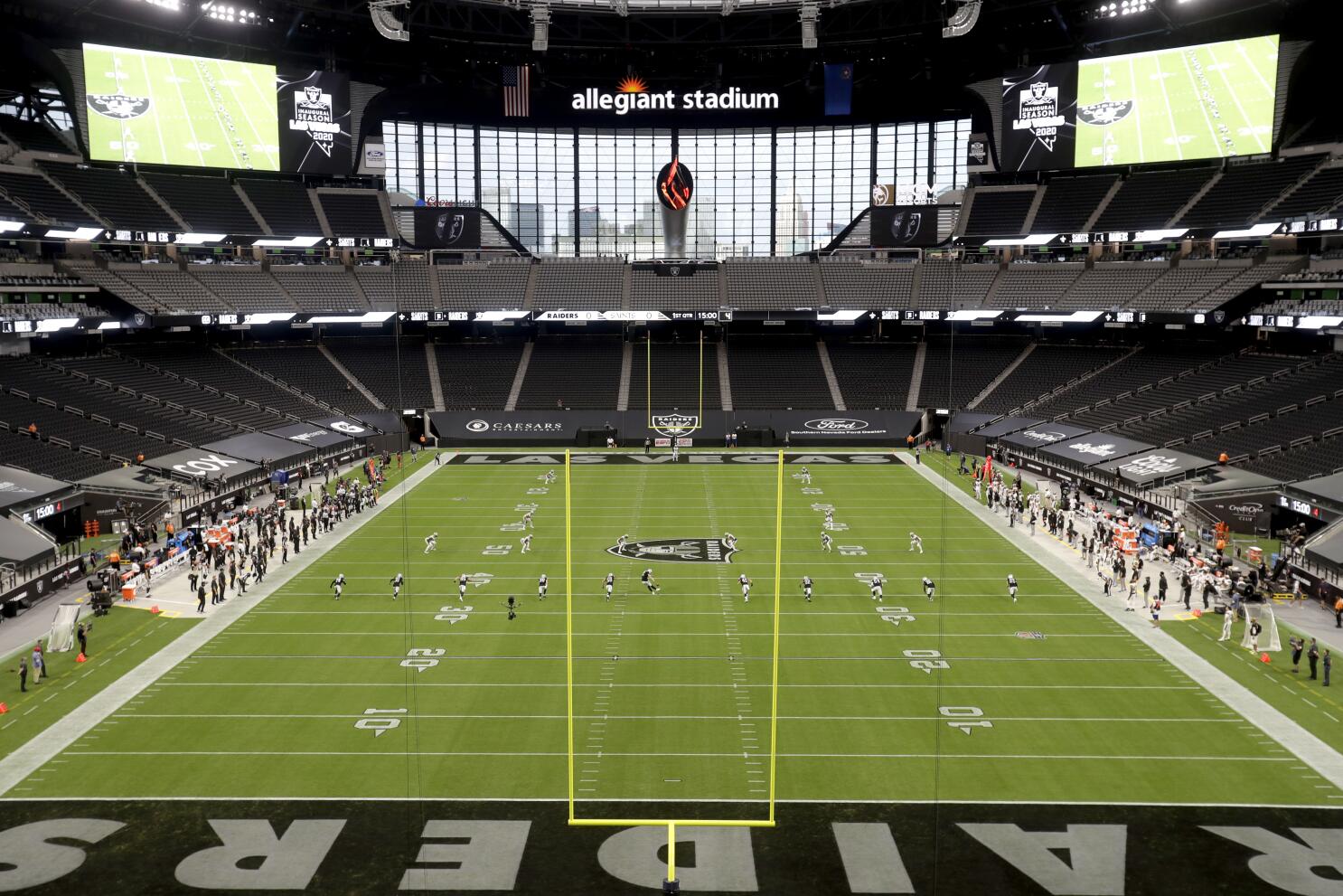N.F.L. Embraces Sports Betting As Raiders Open Las Vegas Stadium - The New  York Times