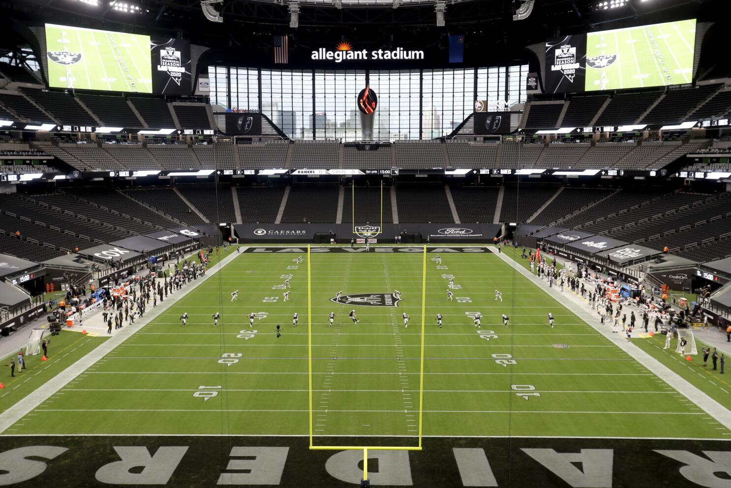 N.F.L. Embraces Sports Betting As Raiders Open Las Vegas Stadium