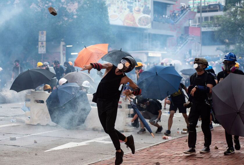 Protesters clash with police in Hong Kong 