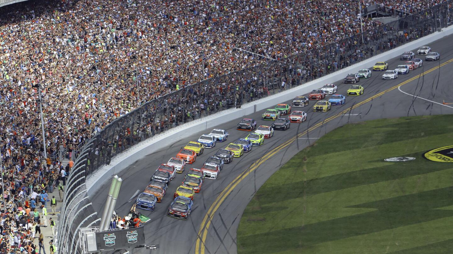 Start of 2015 Daytona 500