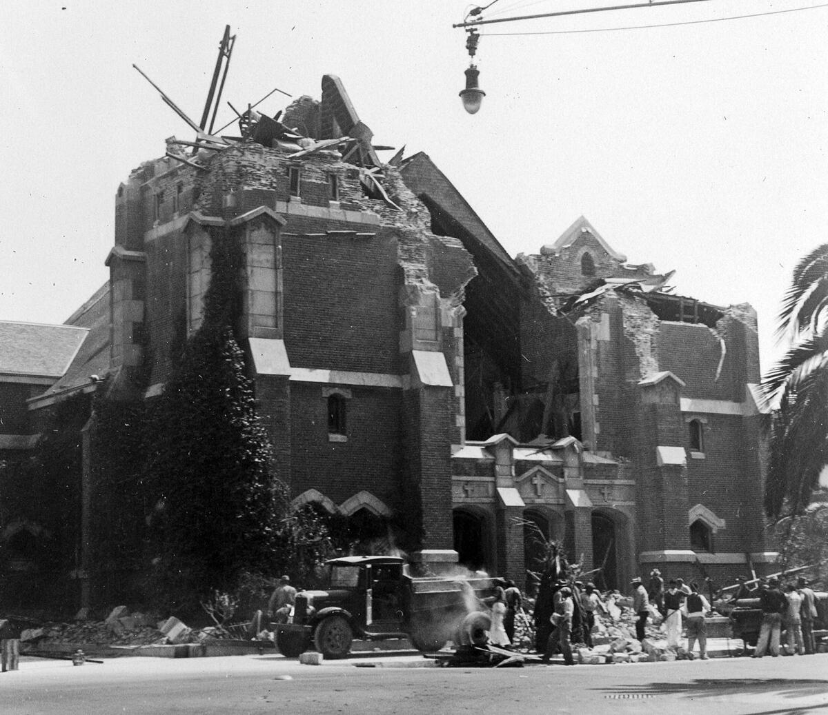 The ruins of St. Anthony's Church in Long Beach, Calif., after a massive earthquake struck on March 10, 1933. (Spencer Weiner / Los Angeles Times)