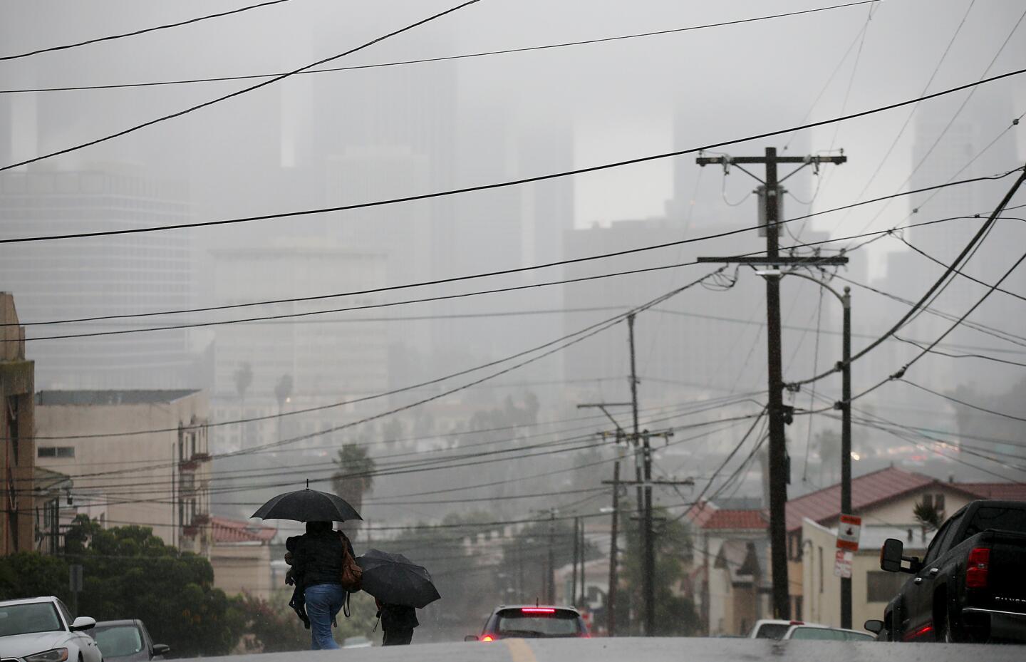 Major rainstorm rolls through SoCal