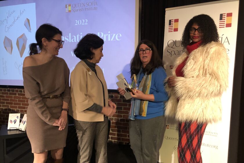 "Tumba de jaguares" de Angélica Gorodischer gana premio traducción al inglés