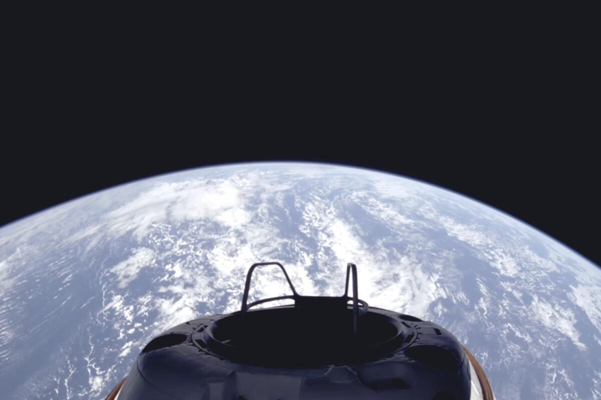 En esta imagen, proporcionada el martes 10 de septiembre de 2024 por SpaceX, 