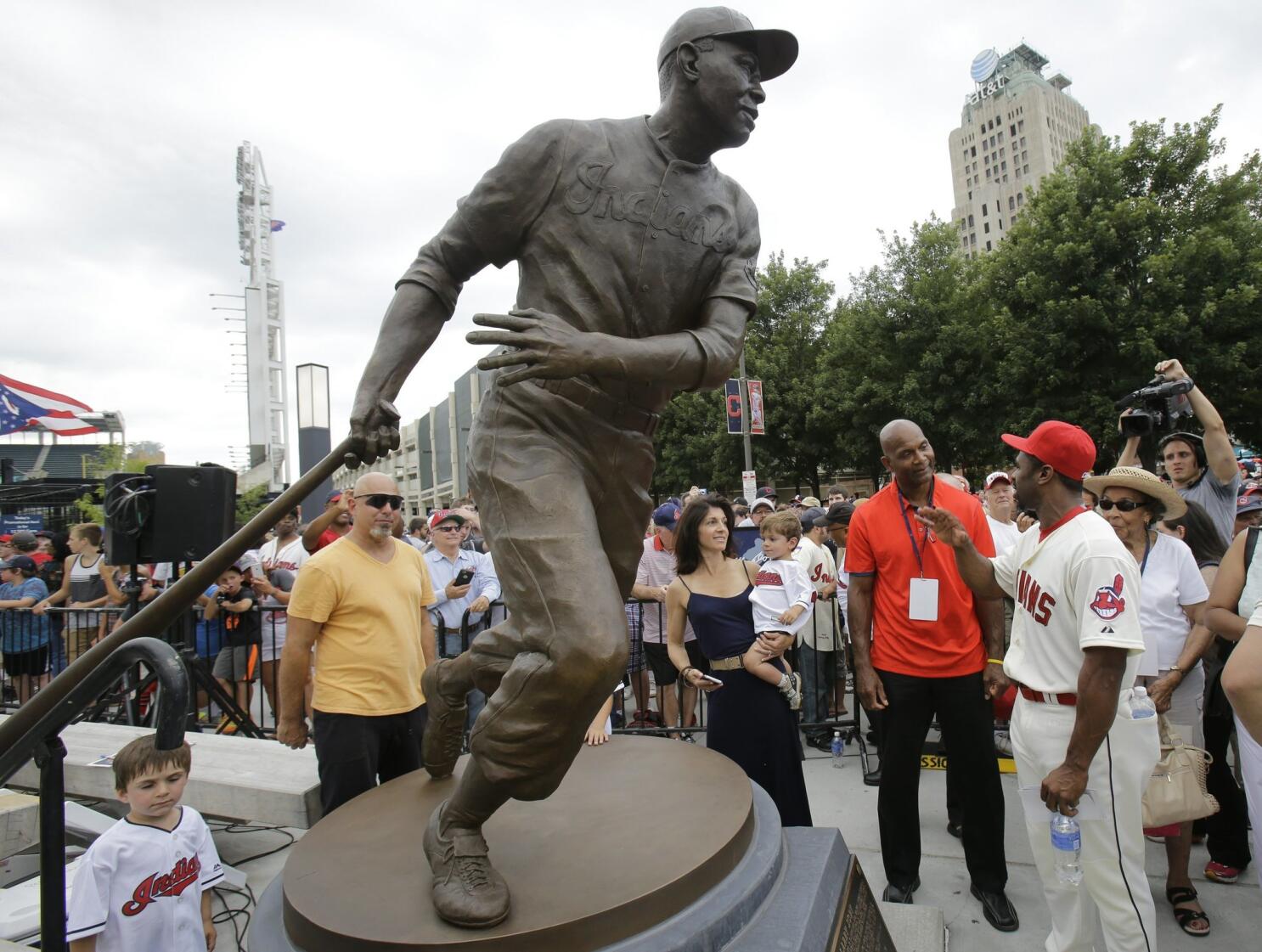 Indians unveil Larry Doby statue