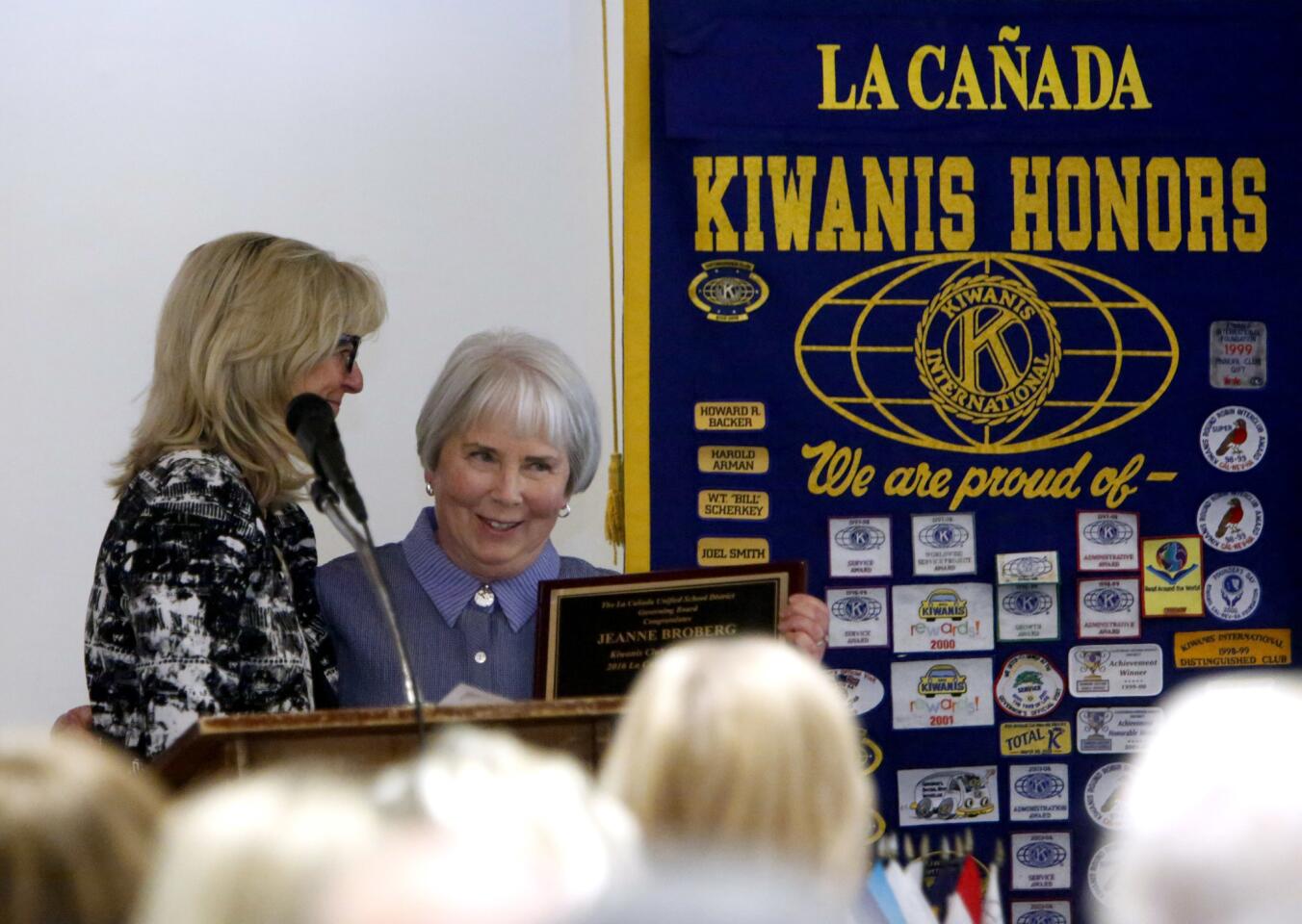 Photo Gallery: Jeanne Broberg named 2016 La Cañadan of the Year