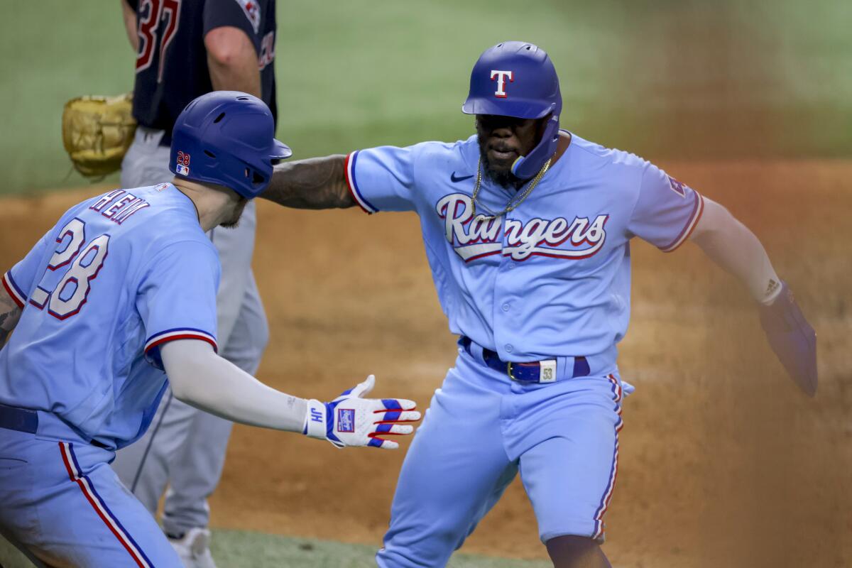 Josh Jung scores first run of 2023 MLB playoffs in Rangers win