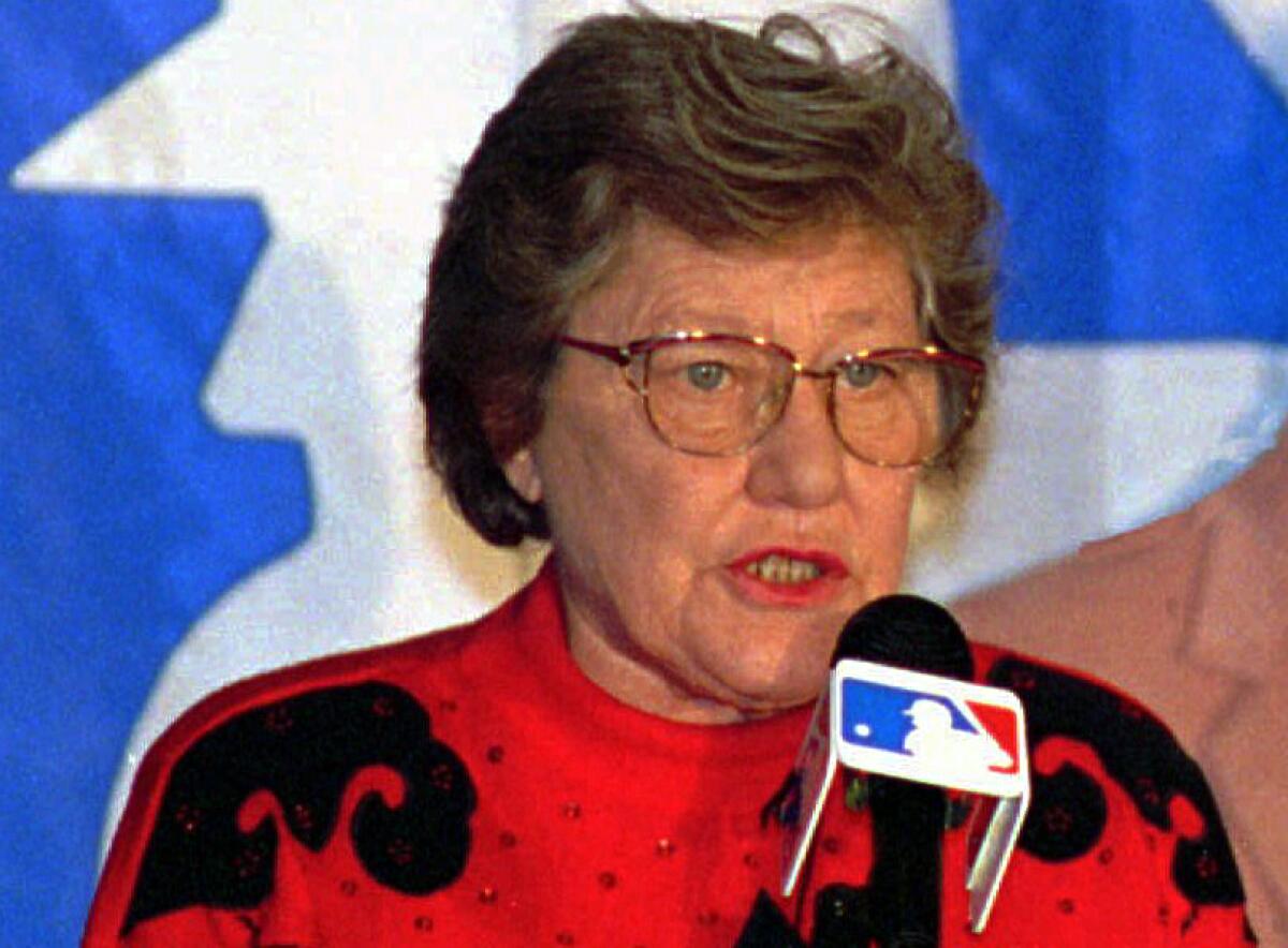 Marge Schott apologizes for making racist comments Dec. 10, 1992.