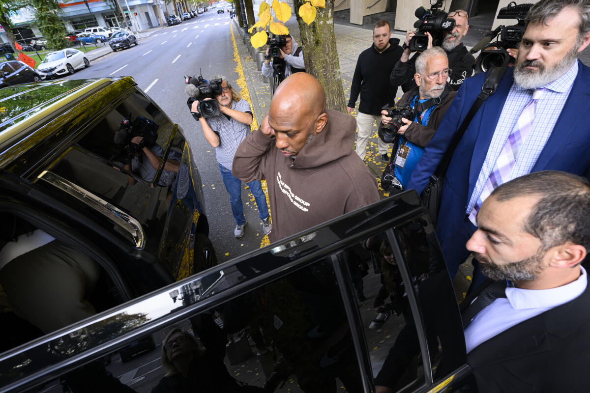Microchip Tray 4 wildest NBA gambling allegations: Cheating poker chip trays, card ...
