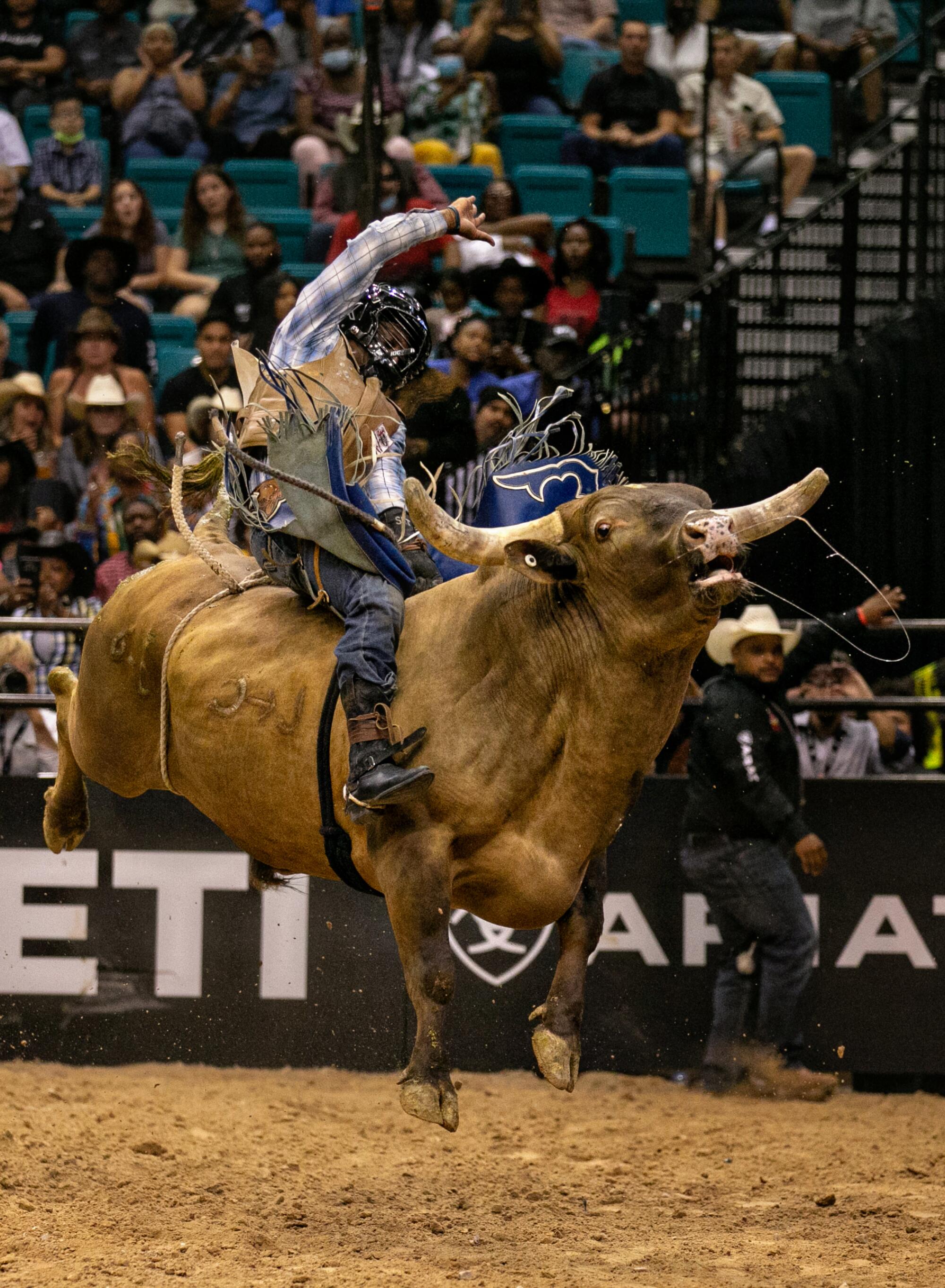 Jamelle Knight rides a bucking bull