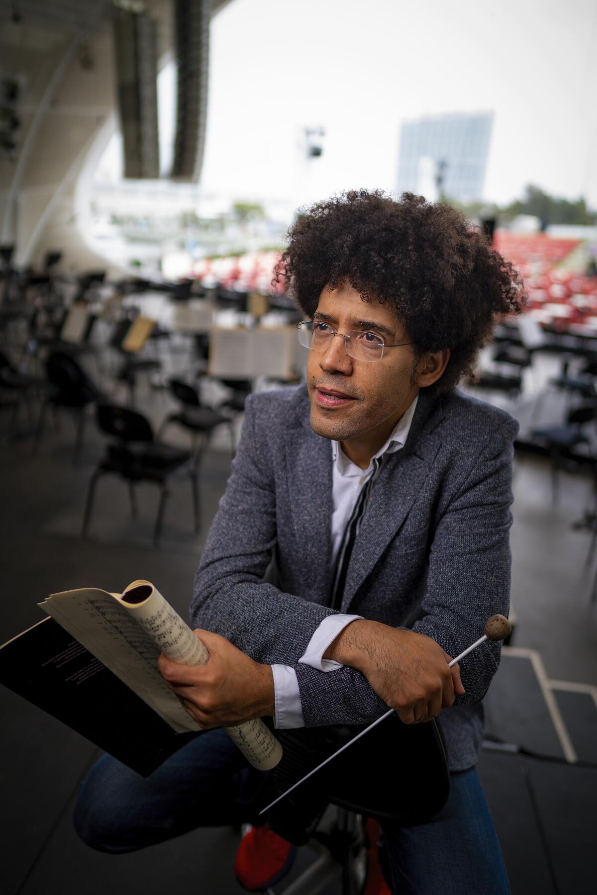 Director Musical de la Sinfónica de San Diego, Rafael Bayare.