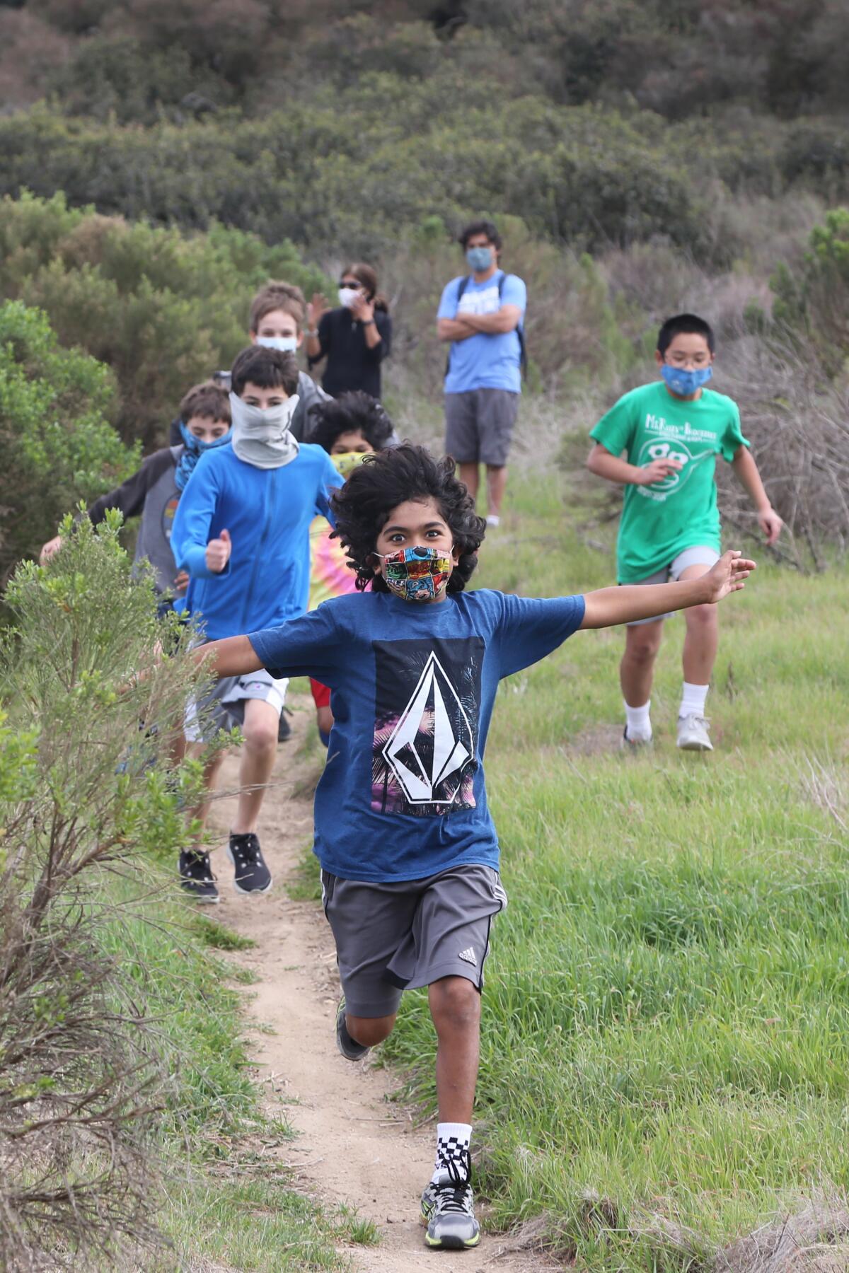 Solana Pacific Sandpiper Sprinters hit the trail.