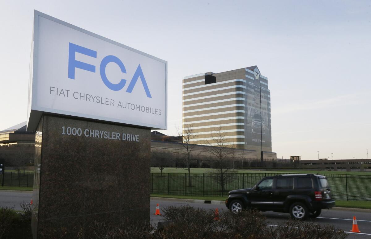 The U.S. government will fine Fiat Chrysler a record $105 million for violating safety laws in a series of recalls.